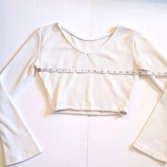 Cropped longsleeve - Picture 2 of 8